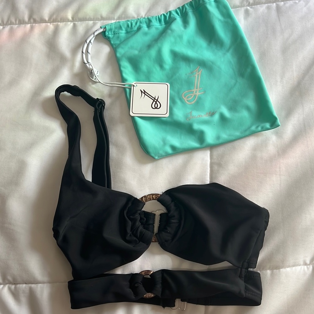 Jumelle Swim The Black Beach Top
